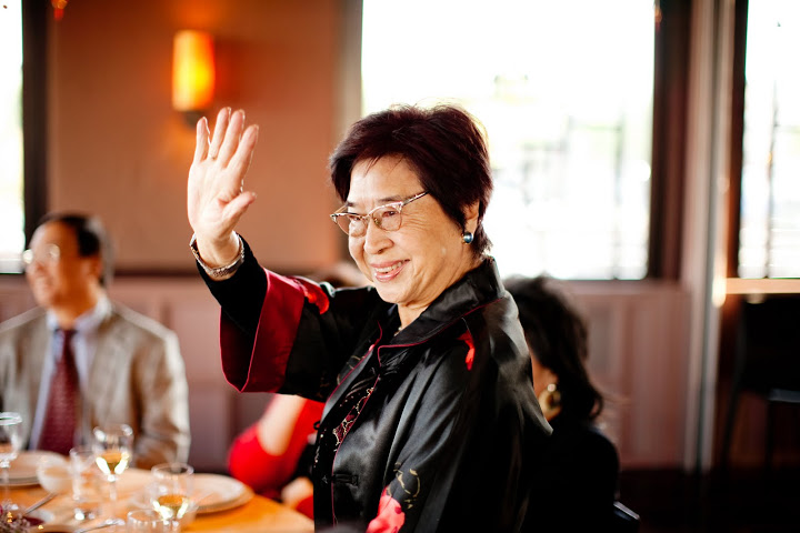 The matriarch of the family, Isa's great-grandma Shih Wan-chu.