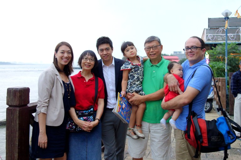 Isabel's family plus uncle Roger, Oma and Opa!
